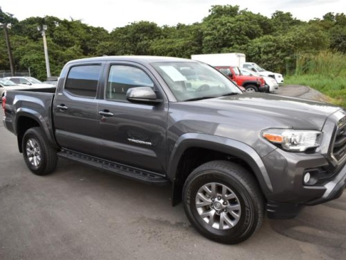 TOYOTA TACOMA 2016 COMO NUEVA