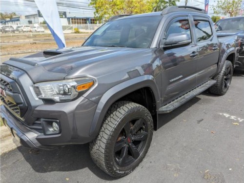 TOYOTA TACOMA 2019