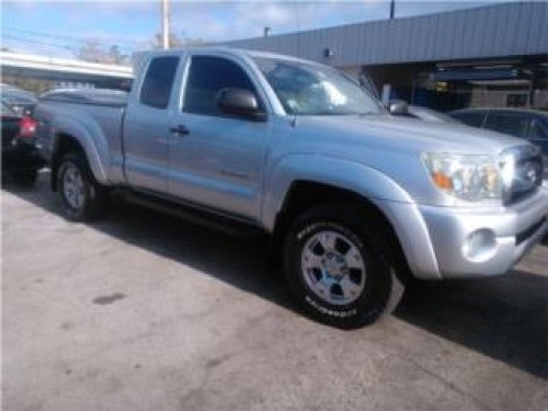 TOYOTA TACOMA CABINA 12 2005 POCO MILLAJ