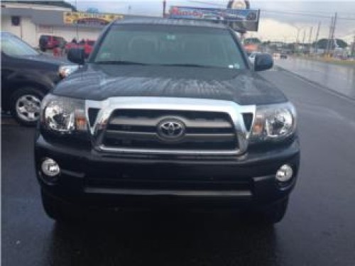 TOYOTA-TACOMA-DBL-CAB-2WD-AT-2010-NITIDO