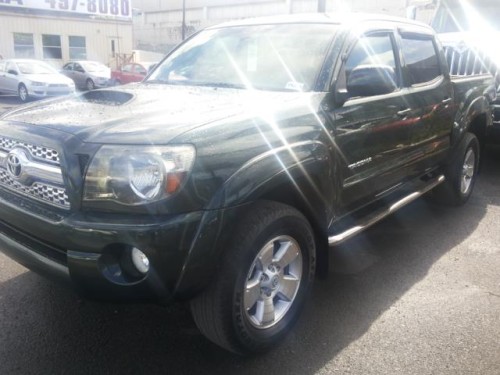 TOYOTA TACOMA TRD 2011 SUPER NUEVA