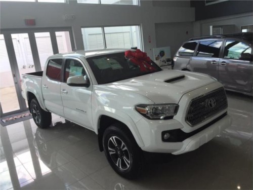 TOYOTA TACOMA TRD SPORT 2017 7876107918