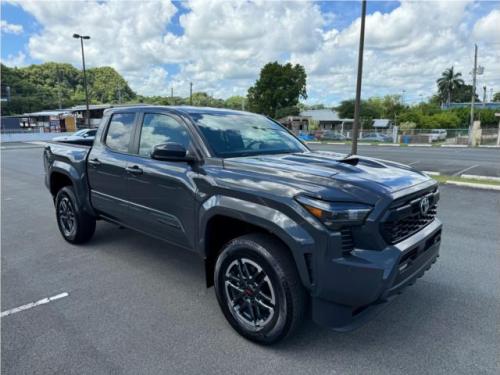 TOYOTA TACOMA TRD SPORT 2024