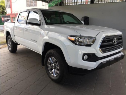 TOYOTA TACOMO SR5 2017 AUT 4PTAS EQUEPATA