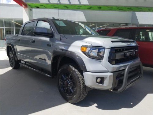 TOYOTA TUNDRA TRD PRO IMPORTADA