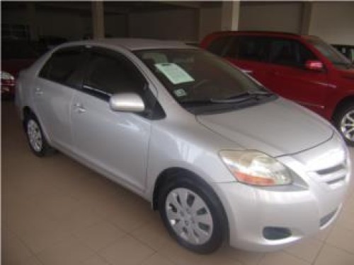 TOYOTA YARIS 2008 SEDAN SUPER CONDICION