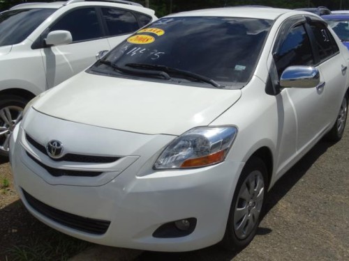 TOYOTA YARIS 2008