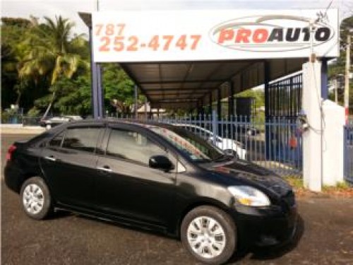 TOYOTA YARIS 2012 BLACK