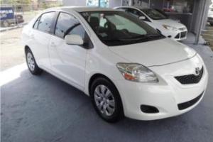 TOYOTA YARIS 2012MONTATE SIN CREDITO