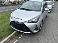 TOYOTA YARIS 2018 14K MILLAS