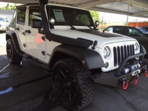 Tienes que ver este jeep unliited extras