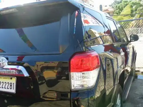 Toyota 4 Runner  2010