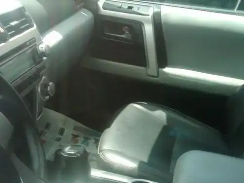 Toyota 4 Runner  2010