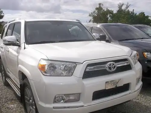 Toyota 4 Runner  2010