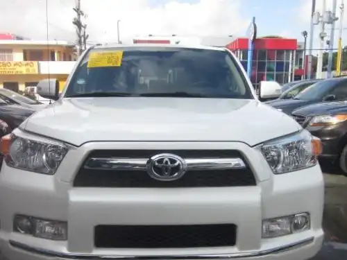 Toyota 4 Runner  2011