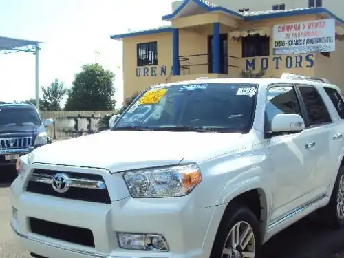 Toyota 4 Runner  2011