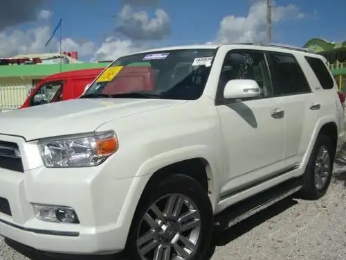 Toyota 4 Runner  2011