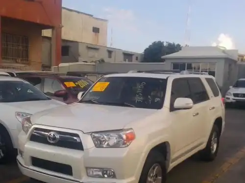 Toyota 4 Runner  2011