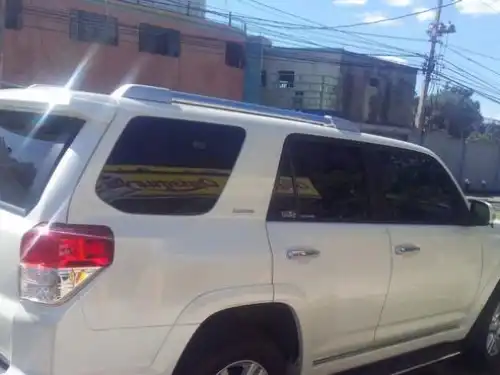 Toyota 4 Runner  2012