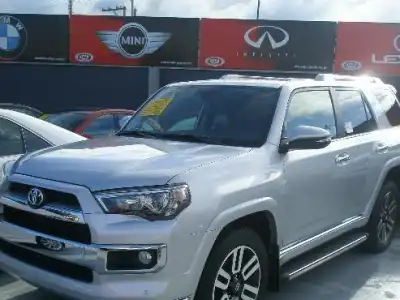 Toyota 4 Runner  2014