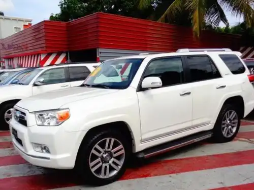 Toyota 4 Runner Limited 2010
