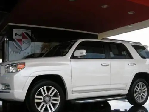 Toyota 4 Runner Limited 2010