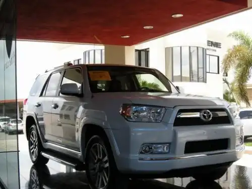 Toyota 4 Runner Limited 2010