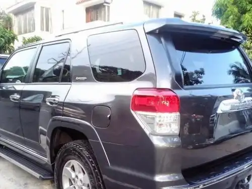 Toyota 4 Runner Limited 2010