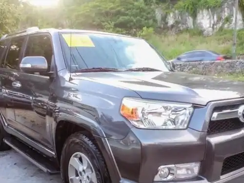 Toyota 4 Runner Limited 2010