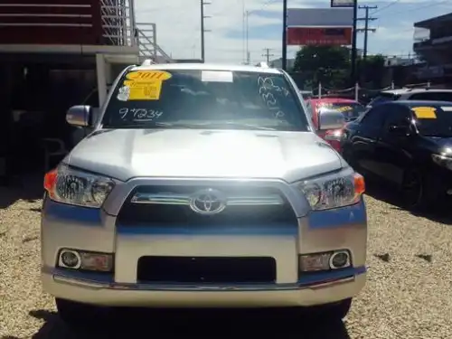 Toyota 4 Runner Limited 2011