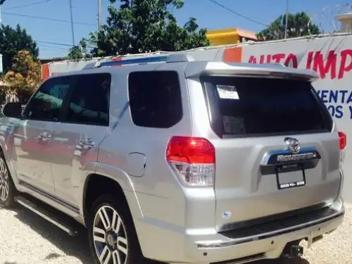Toyota 4 Runner Limited 2011