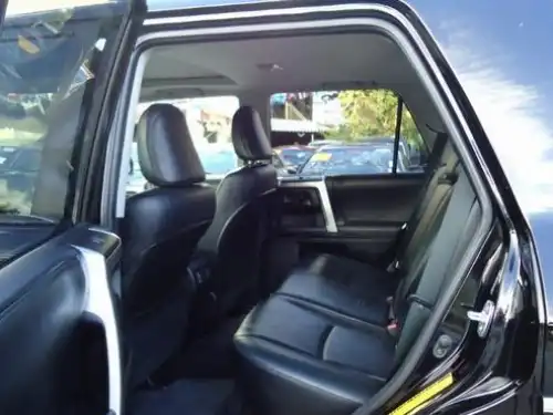 Toyota 4 Runner Limited 2011