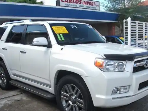 Toyota 4 Runner Limited 2011