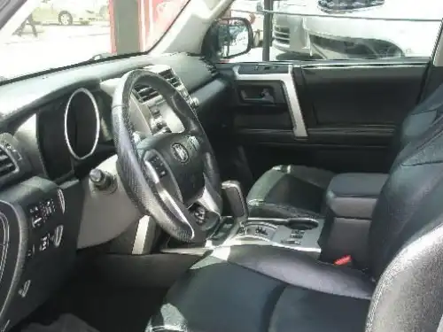 Toyota 4 Runner Limited 2011