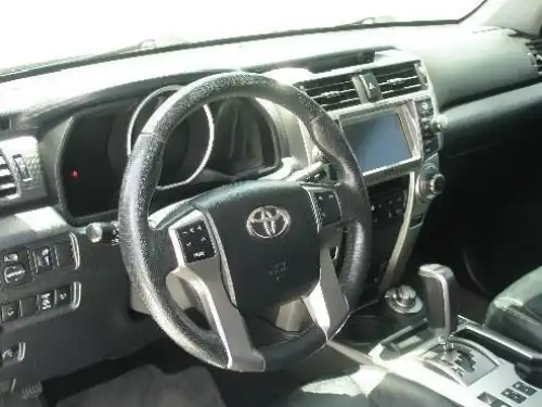 Toyota 4 Runner Limited 2011