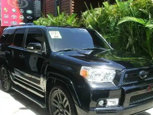 Toyota 4 Runner Limited 2011