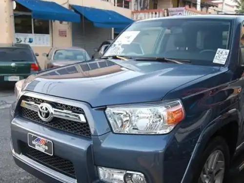 Toyota 4 Runner Limited 2011