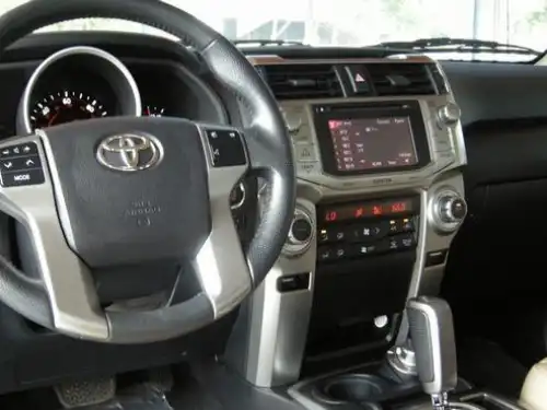 Toyota 4 Runner Limited 2012