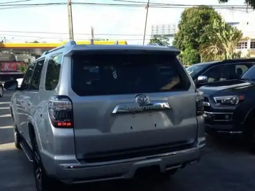 Toyota 4 Runner Limited 2014