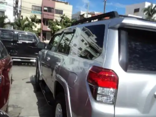 Toyota 4 Runner SR5 2010