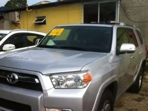 Toyota 4 Runner SR5 2010