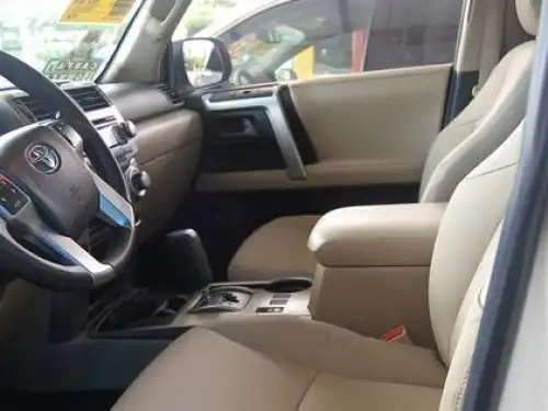 Toyota 4 Runner SR5 2010
