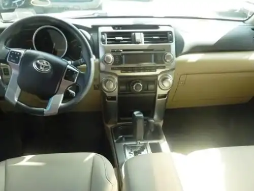 Toyota 4 Runner SR5 2010