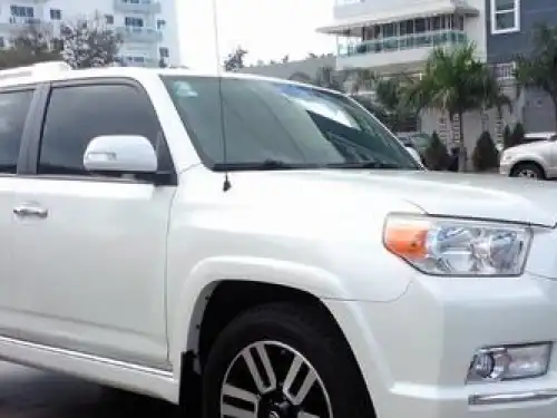 Toyota 4 Runner SR5 Sport 2011