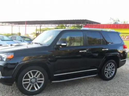Toyota 4 Runner SR5 Sport 2011