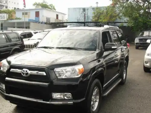 Toyota 4 Runner SR5 Sport 2011