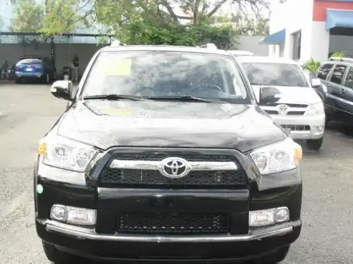 Toyota 4 Runner SR5 Sport 2011