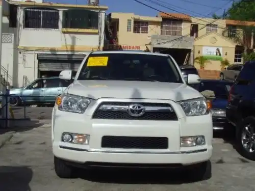 Toyota 4Runner Limited 2010