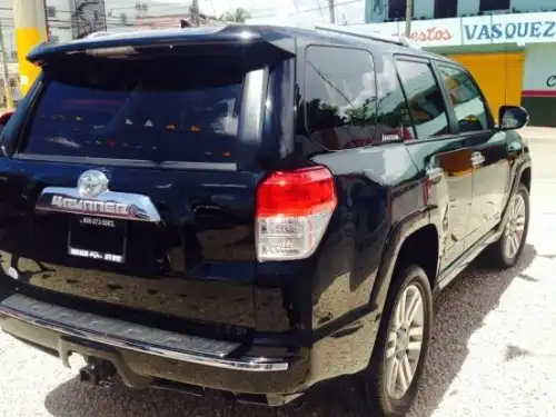 Toyota 4Runner Limited 2010