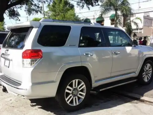 Toyota 4Runner Limited 2010